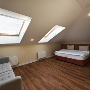 Студия Мансардная